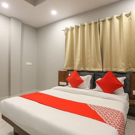 Hotel Shankar Ujjain Exteriör bild