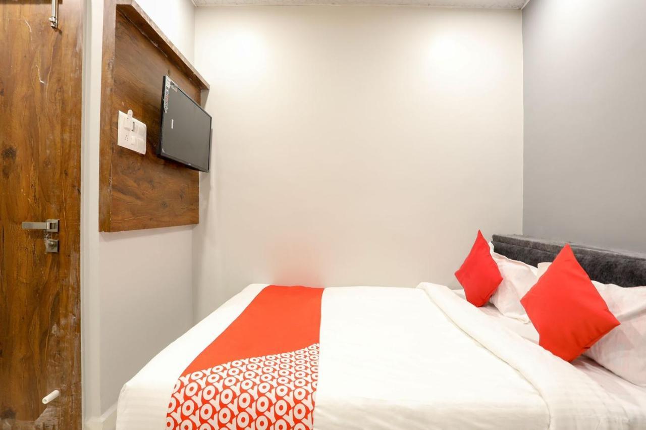 Hotel Shankar Ujjain Exteriör bild